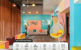 Sans Hotel Finest Medan